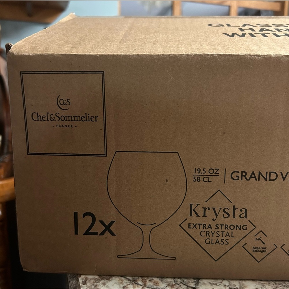 Set of 12 Chef & Sommelier Krysta Grand Vin Glasses